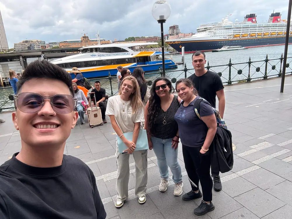 Circular Quay selfie Boston Institute students taking a selfie at Circular Quay in Sydney